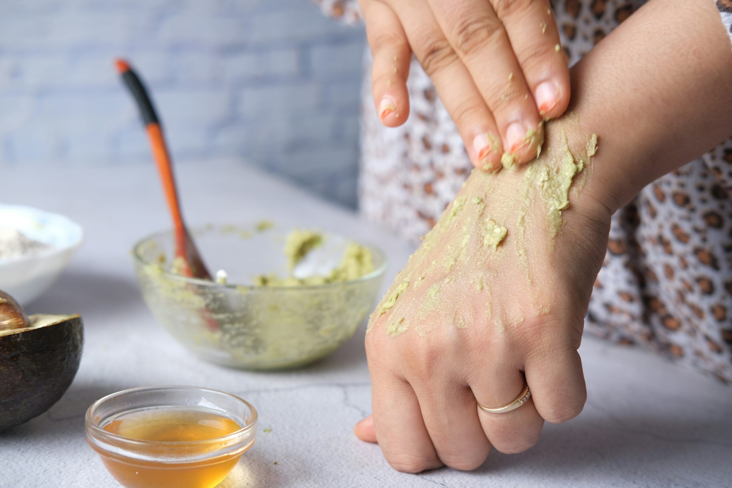 Homemade Herbal Face Masks for Acne Prone Skin